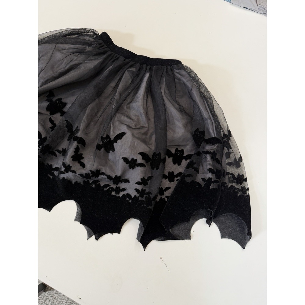 H&M Kids Bat Halloween Tulle Skirt Black Flocked Bats Size 6X/7 EU 122/128. 5254